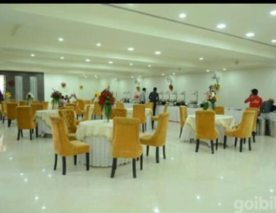 Hotel Parklane Agra (Uttar Pradesh) Bagian luar foto